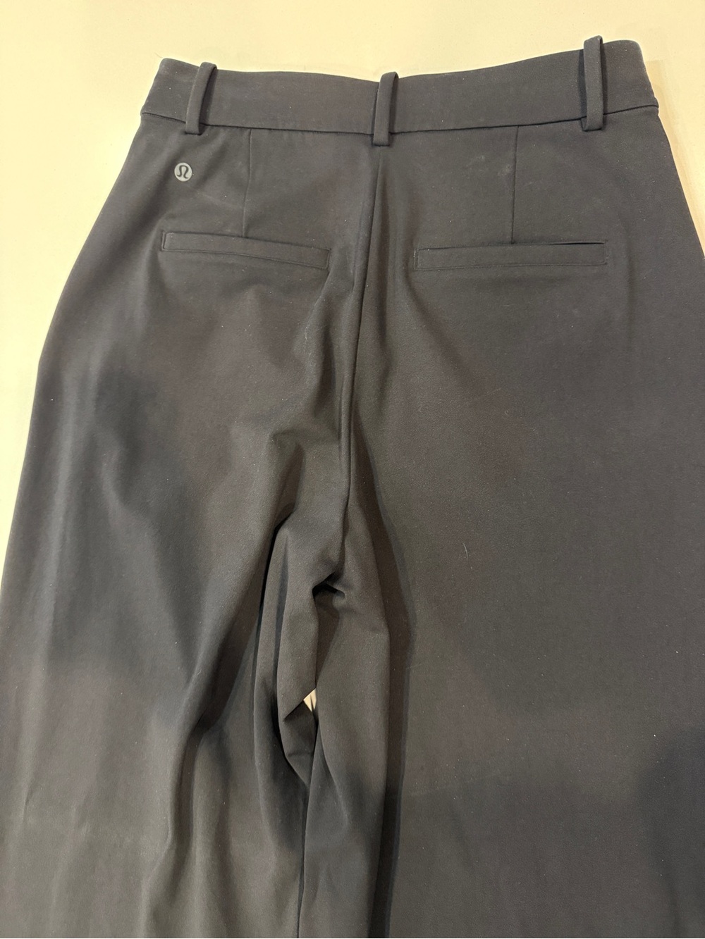 High-Waisted trouser pant - Picture 3 of 3